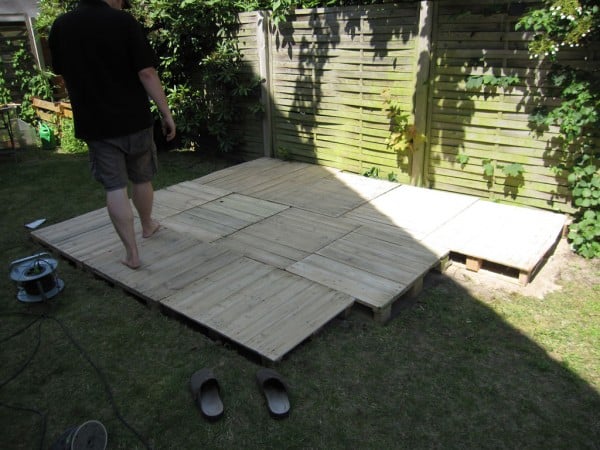 disposition de palettes en bois