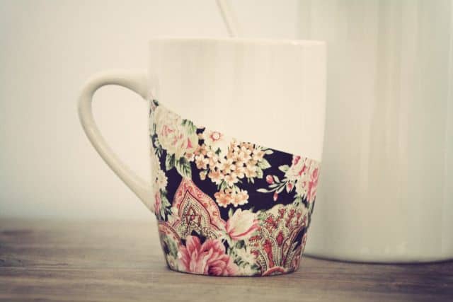 collage creatif tasse decopatch