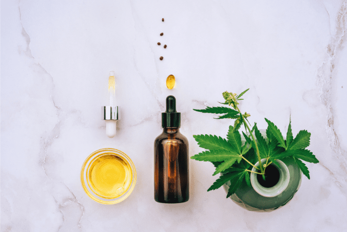 flacon d'huile cbd